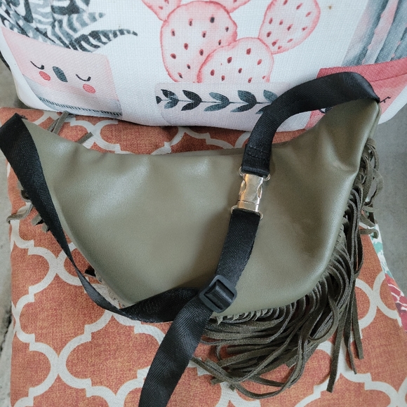 Leather fringe fanny pack, waist purse! - Picture 7 of 8